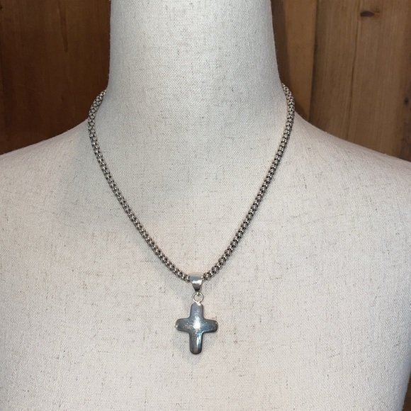 Silpada Sterling Silver Popcorn Necklace with Cross Pendant 19g - Picture 14 of 17